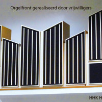 Orgelfront, gerealiseerd door vrijwilligers